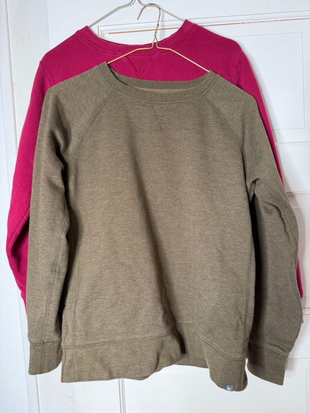 Eddie Bauer Pink & Olive Crewneck Women's Sweaters - Classic Pullovers